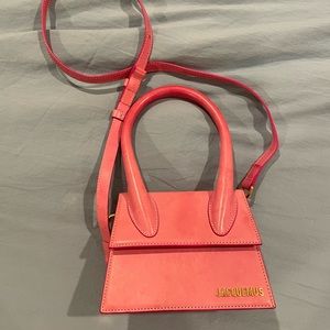 Jacquemus Le Chicito Moyen